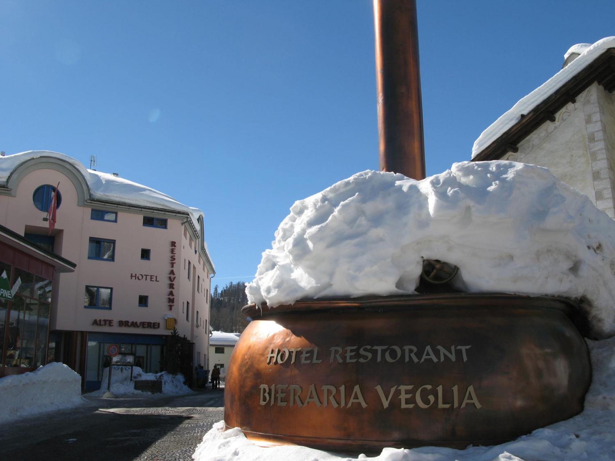 Hotel Restaurant Alte Brauerei ツェエリーナ エクステリア 写真