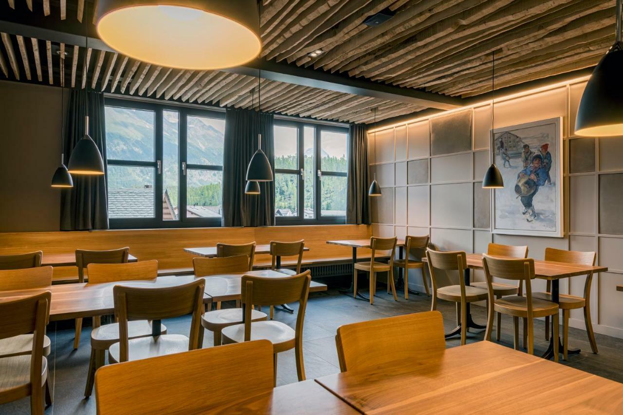 Hotel Restaurant Alte Brauerei ツェエリーナ エクステリア 写真